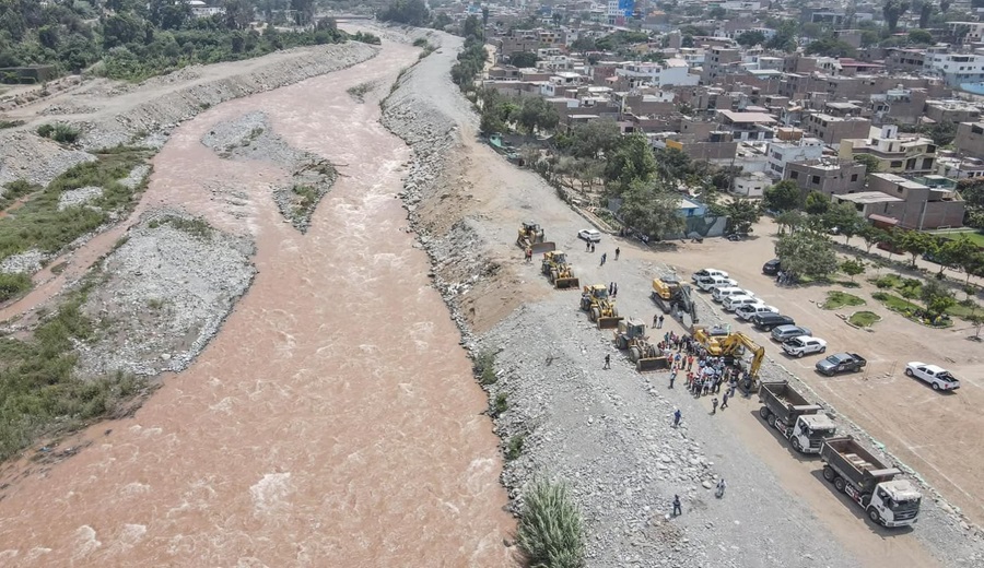 Gobierno fortalece acciones para mitigar efectos de lluvias en 39 puntos críticos de quebradas y ríos en Lima