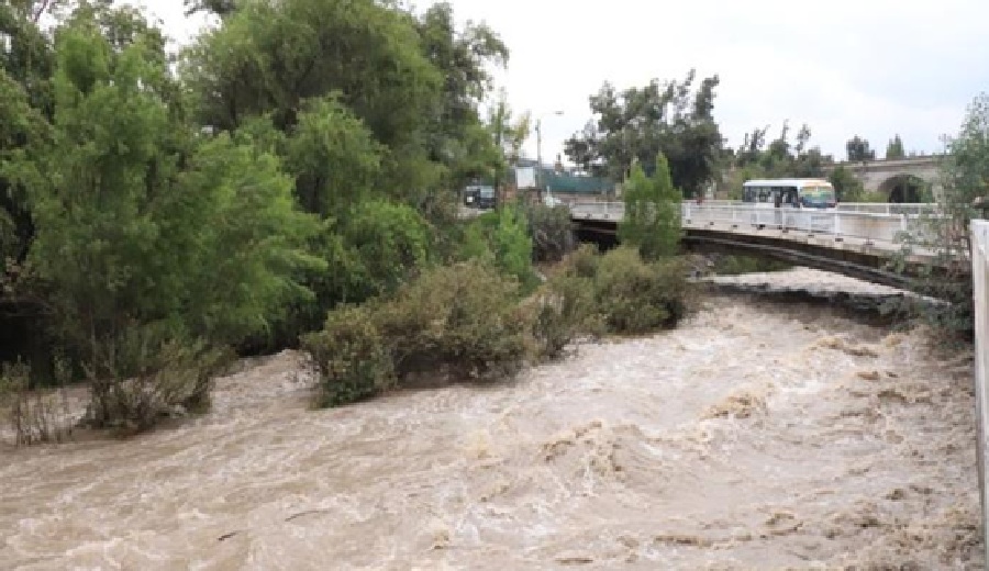 Gobierno coordina intervenciones ante declaratoria de emergencia por lluvias en Arequipa